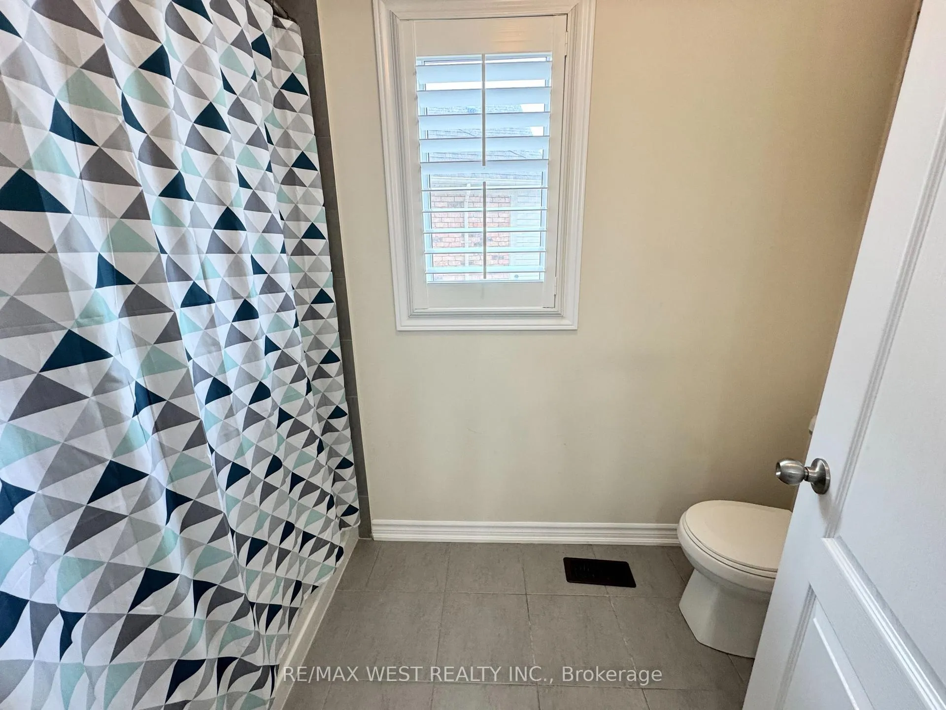Photo 35 of 24 Maple Cider Street, Caledon, Rural Caledon — HOMEH