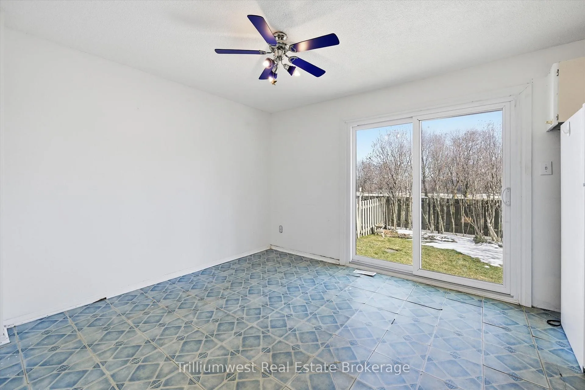 Photo 15 of Unit 59, 1300 Upper Ottawa Street, Hamilton, Quinndale — HOMEH