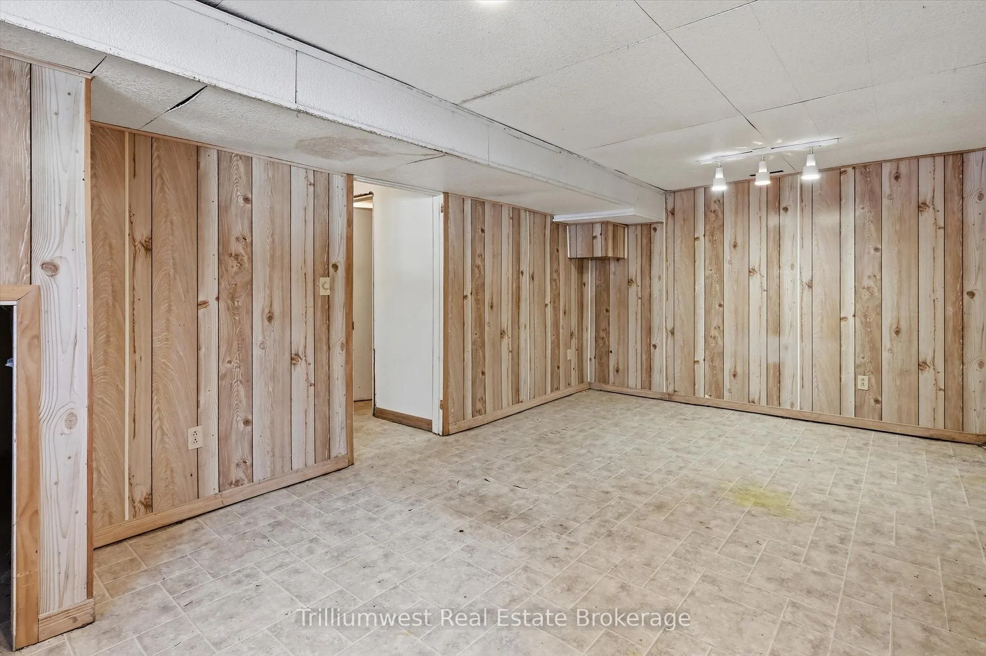 Photo 36 of Unit 59, 1300 Upper Ottawa Street, Hamilton, Quinndale — HOMEH
