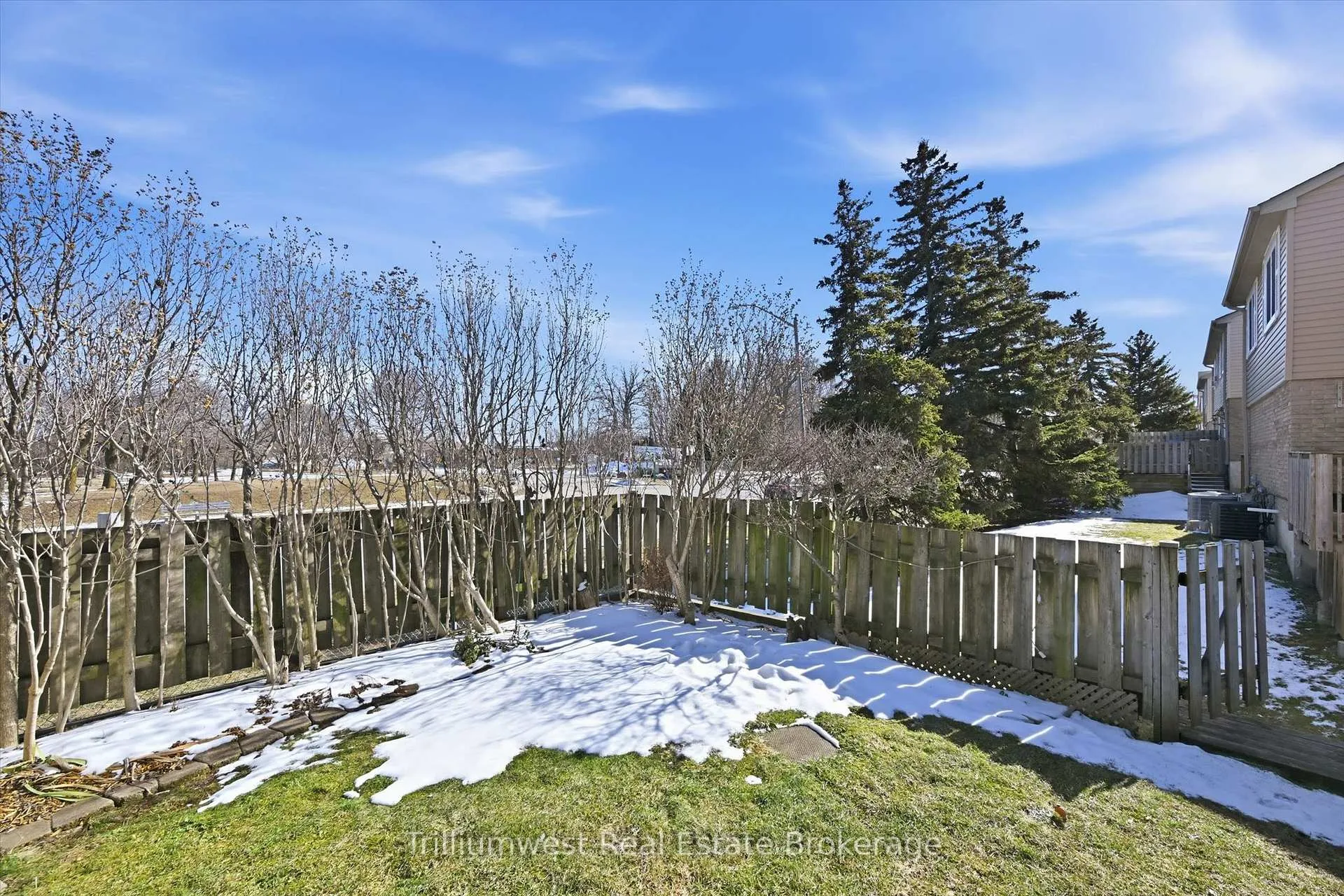Photo 43 of Unit 59, 1300 Upper Ottawa Street, Hamilton, Quinndale — HOMEH
