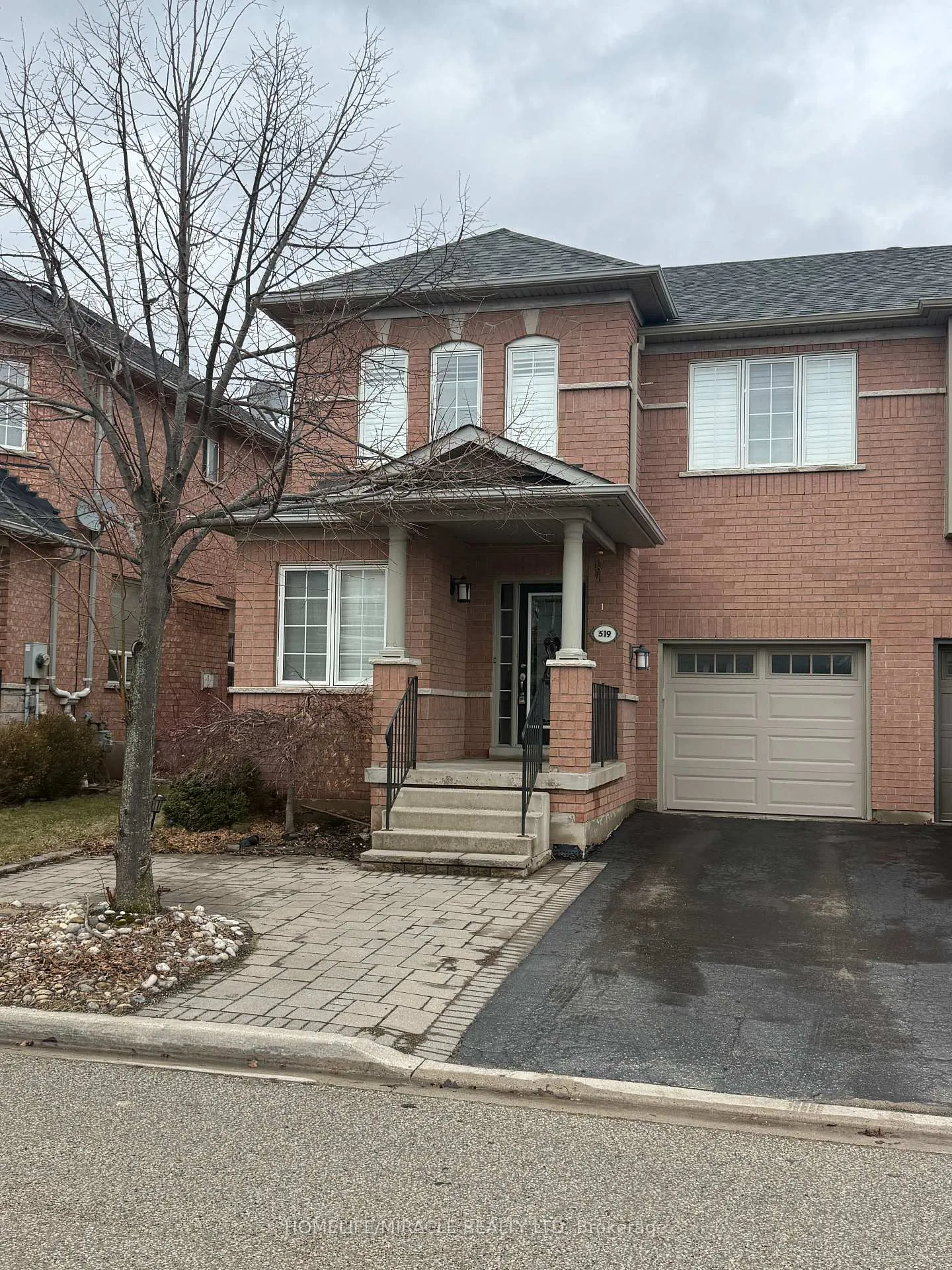Photo 1 of 519 Delphine Drive, Burlington, Appleby — HOMEH