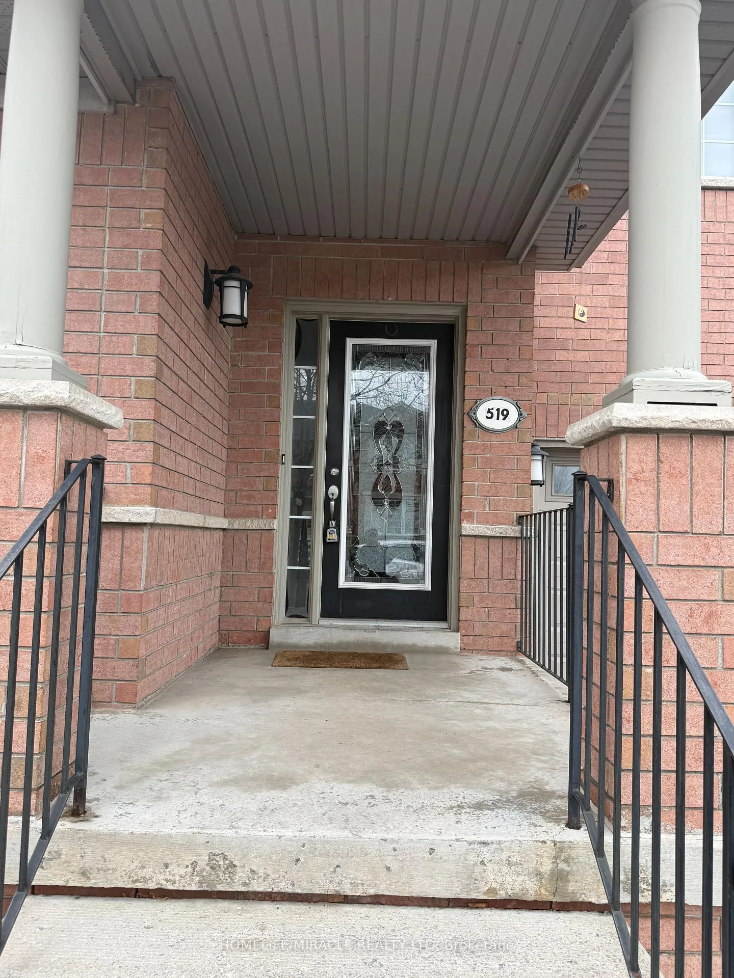Photo 4 of 519 Delphine Drive, Burlington, Appleby — HOMEH