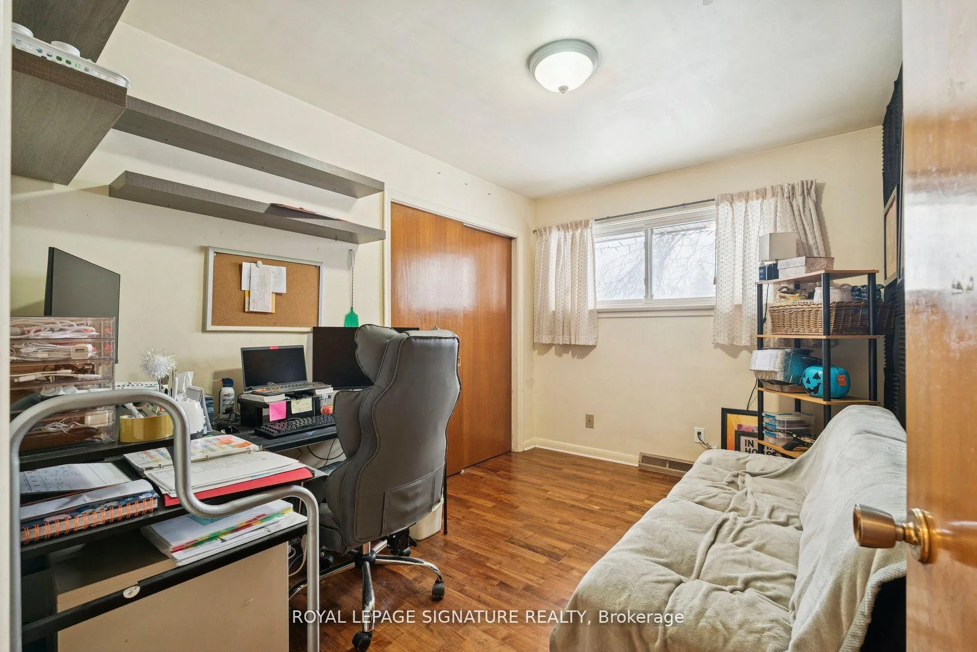 Photo 17 of 86 Fittons Road E, Orillia — HOMEH