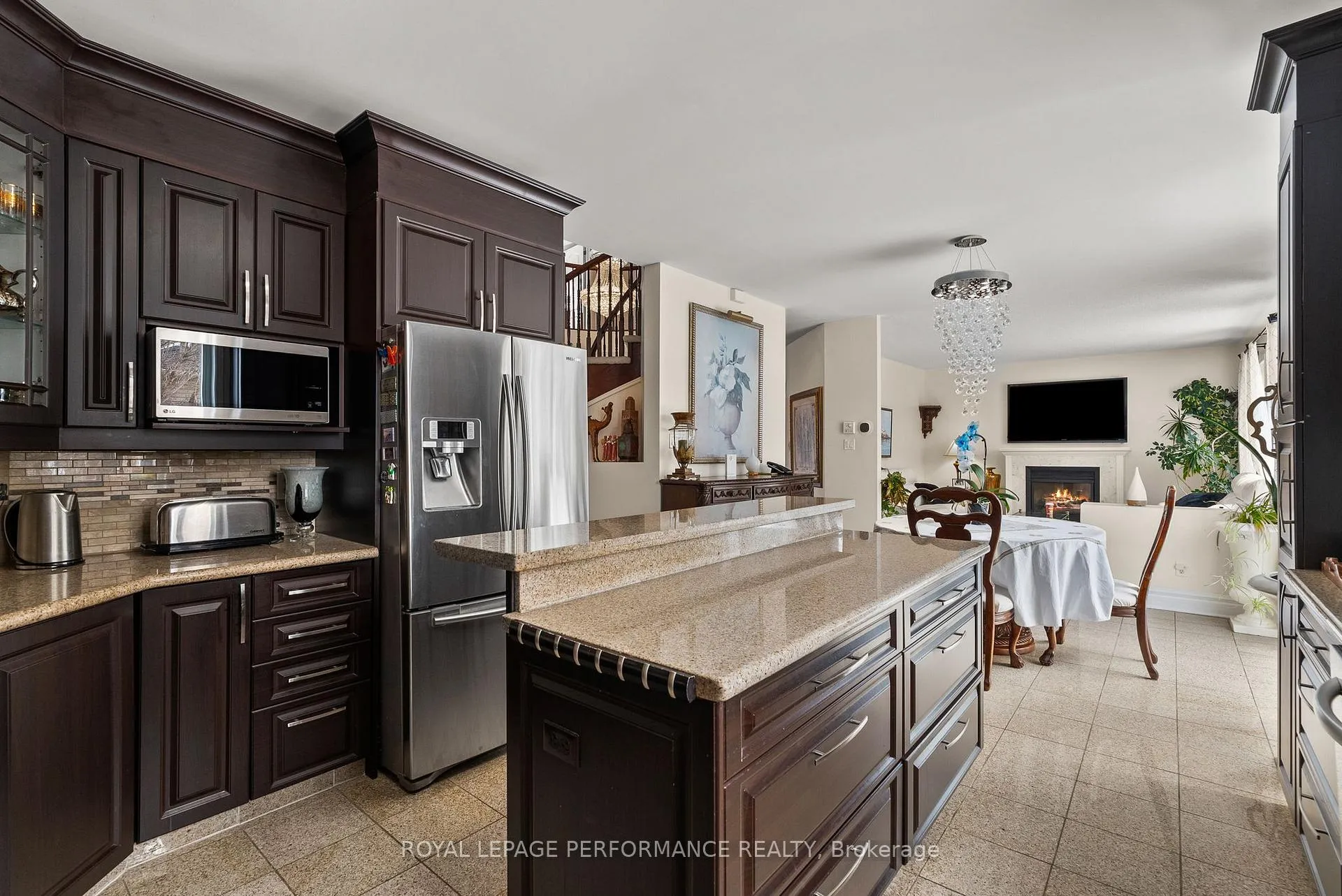 Photo 13 of 2091 Ricardo Street, Ottawa, Avalon East — HOMEH