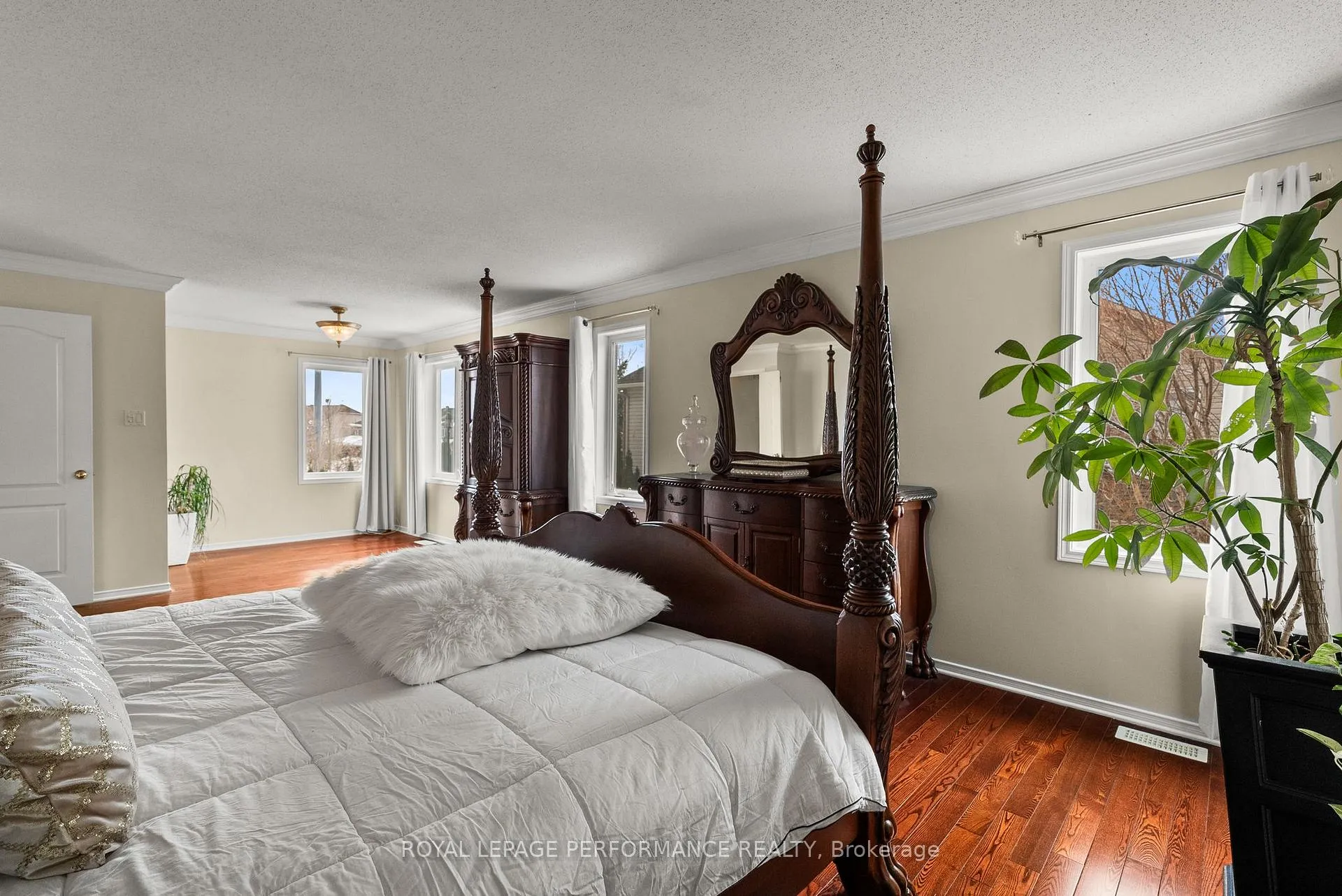 Photo 24 of 2091 Ricardo Street, Ottawa, Avalon East — HOMEH