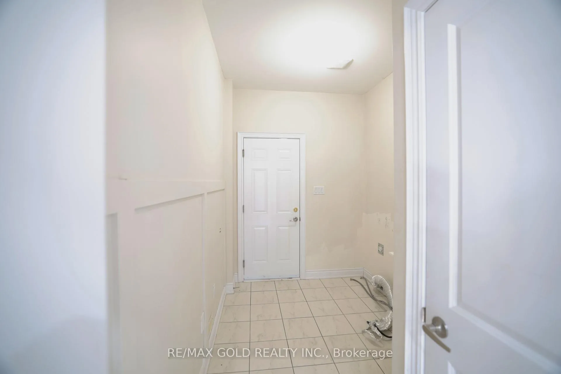 Photo 24 of 10 Stewart Crescent, Essa, Rural Essa — HOMEH