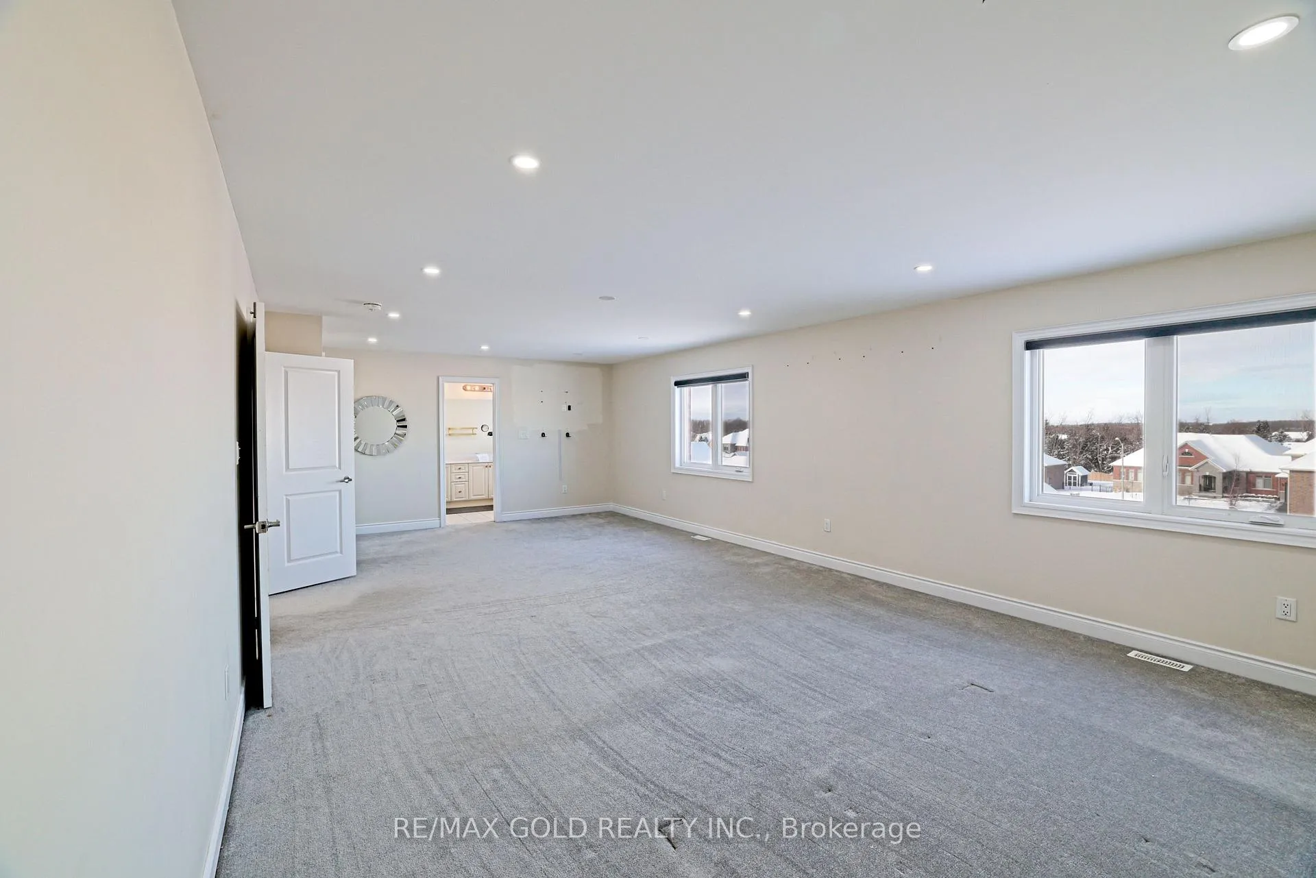 Photo 36 of 10 Stewart Crescent, Essa, Rural Essa — HOMEH