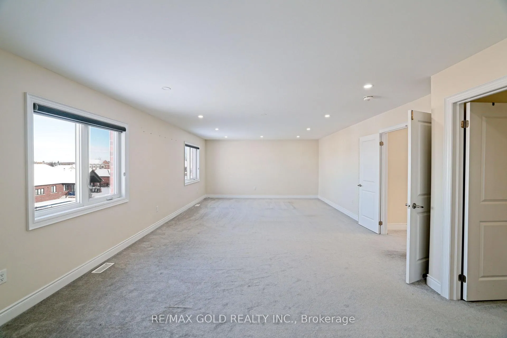 Photo 39 of 10 Stewart Crescent, Essa, Rural Essa — HOMEH