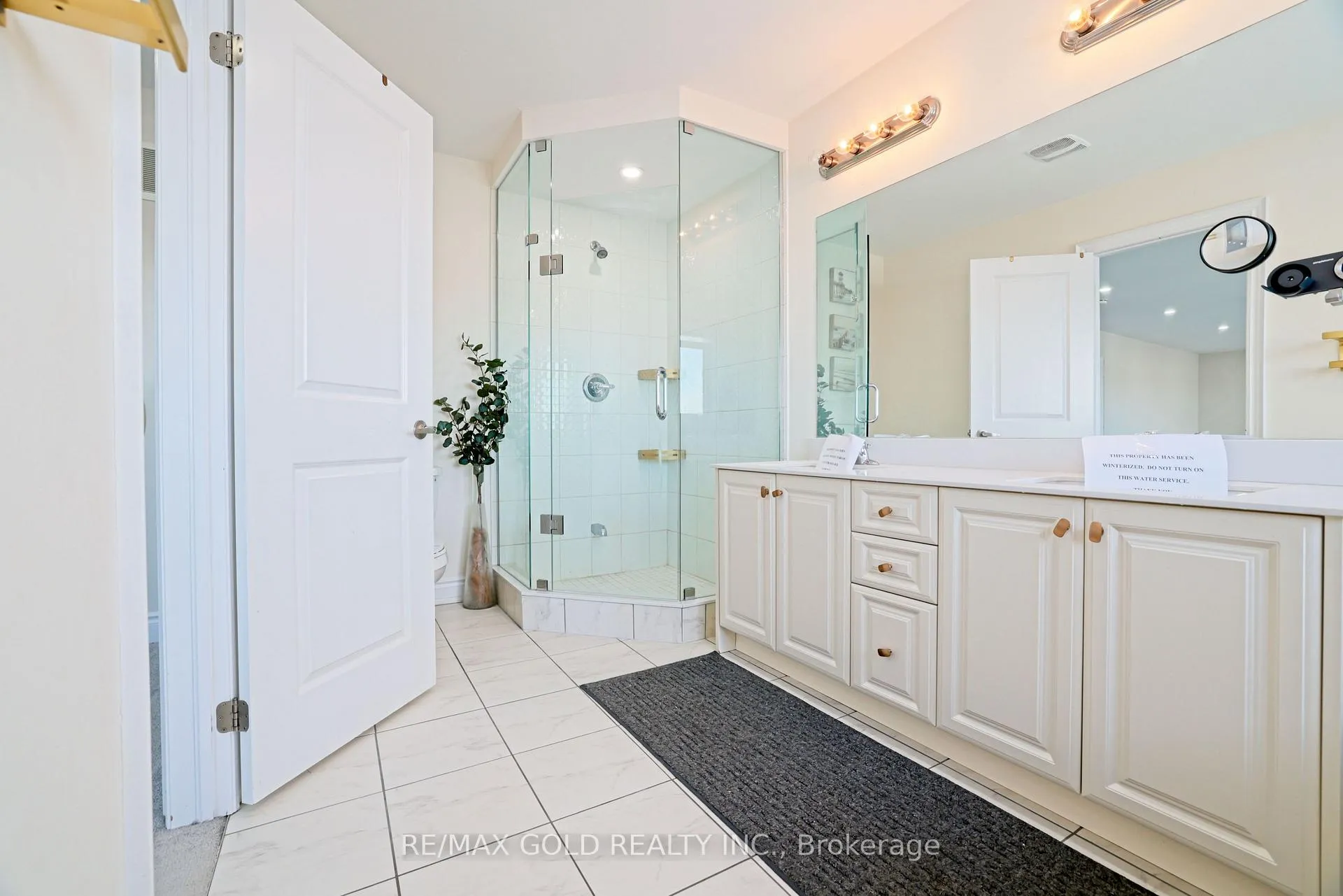 Photo 44 of 10 Stewart Crescent, Essa, Rural Essa — HOMEH
