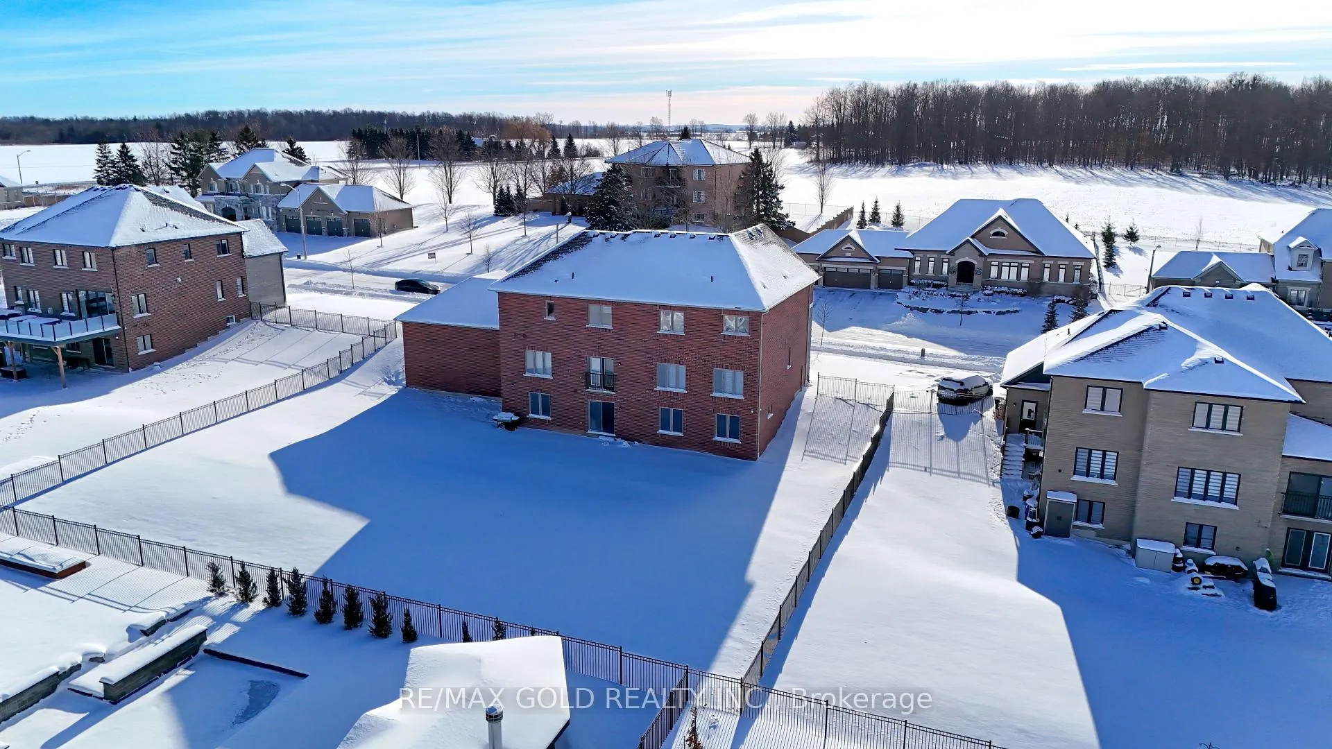 Photo 45 of 10 Stewart Crescent, Essa, Rural Essa — HOMEH