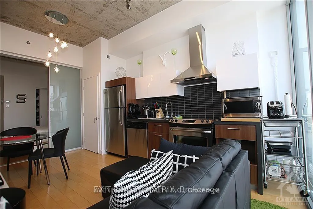 Photo 7 of Unit 938, 340 Mcleod Street, Ottawa, Ottawa Centre — HOMEH
