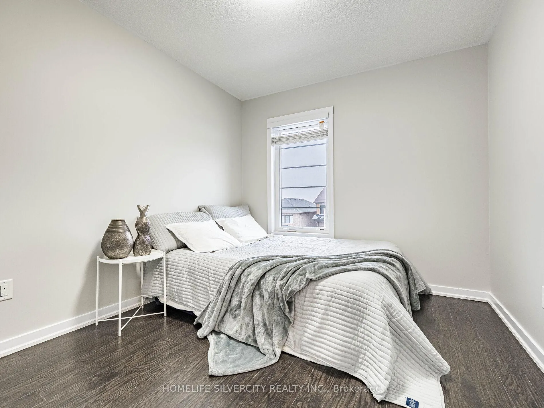 Photo 37 of 98 Crafter Crescent, Hamilton, Stoney Creek Mountain — HOMEH