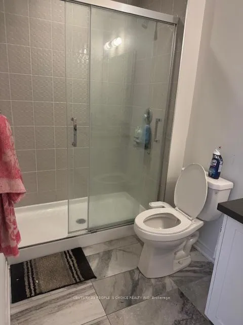 Photo 17 of 41 Folcroft Street, Brampton, Credit Valley — HOMEH