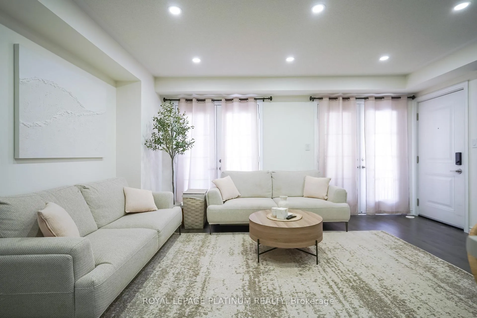 Photo 8 of Unit #36, 200 Veterans Drive, Brampton, Northwest Brampton — HOMEH