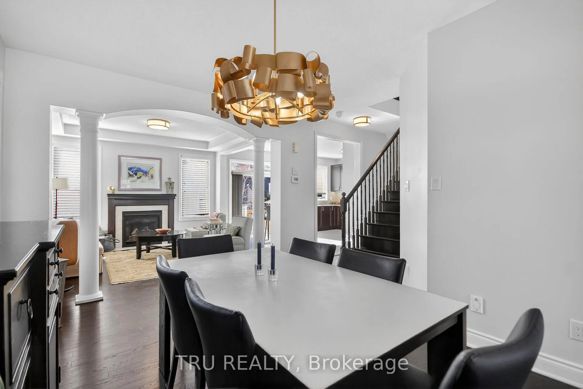 Photo 9 of 126 Pinelock Street, Ottawa, Kanata - Emerald Meadows/Trailwest — HOMEH