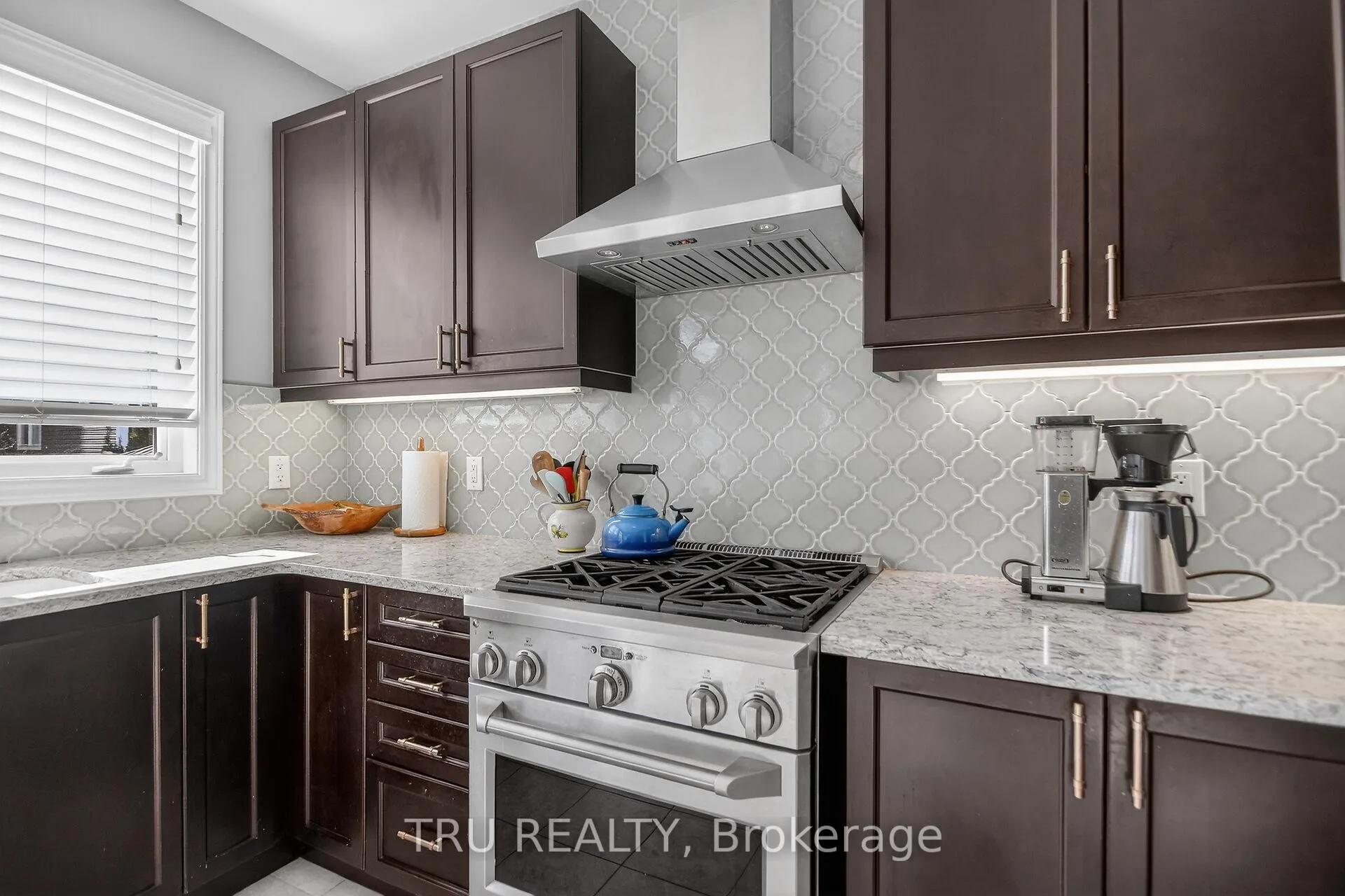 Photo 20 of 126 Pinelock Street, Ottawa, Kanata - Emerald Meadows/Trailwest — HOMEH