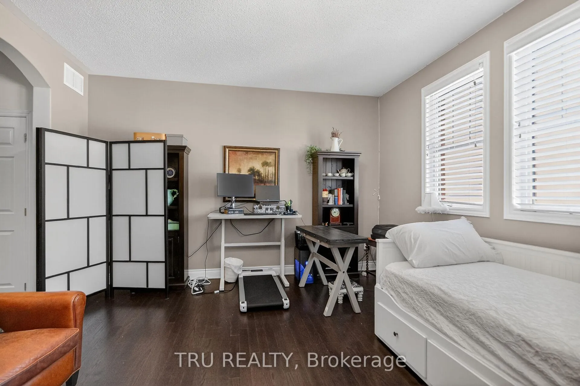 Photo 39 of 126 Pinelock Street, Ottawa, Kanata - Emerald Meadows/Trailwest — HOMEH