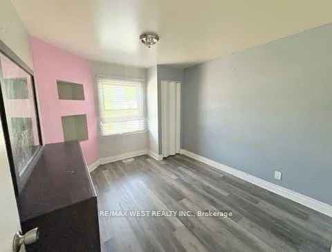 Photo 8 of 643 Charles Street E, Windsor — HOMEH