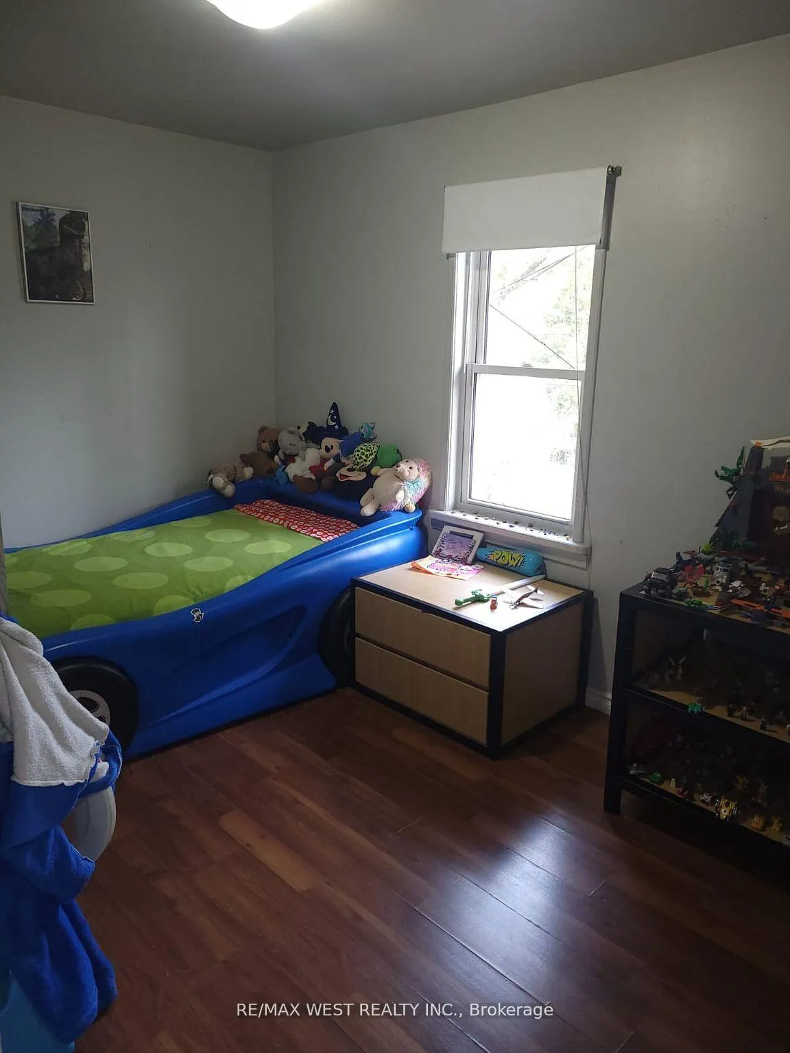 Photo 6 of Unit 1240, 1238 Niagara Street, Windsor — HOMEH