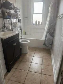 Photo 20 of 881 - 883 Marion Avenue, Windsor — HOMEH