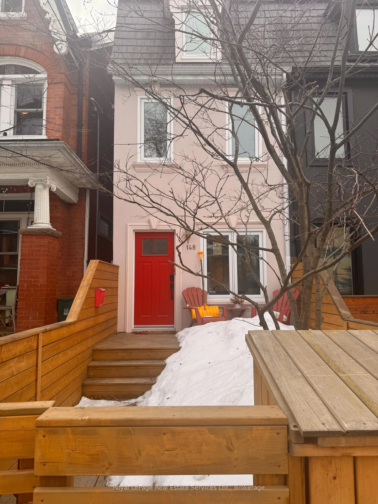 Front of 148 Major Street
