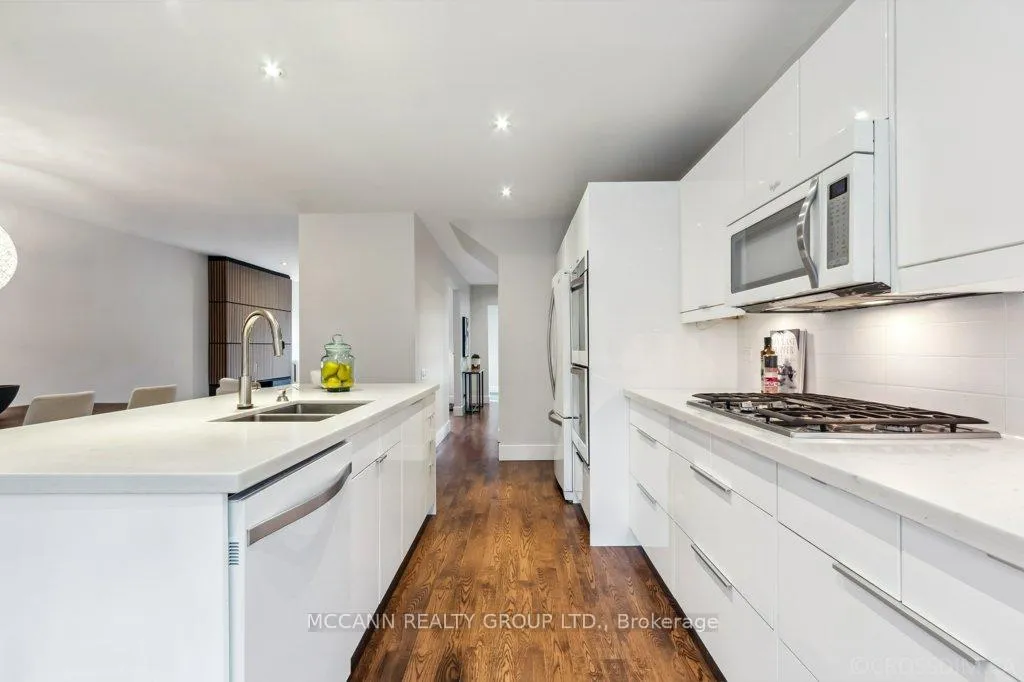 Photo 13 of 88 Brookdale Avenue, Toronto, Lawrence Park North — HOMEH
