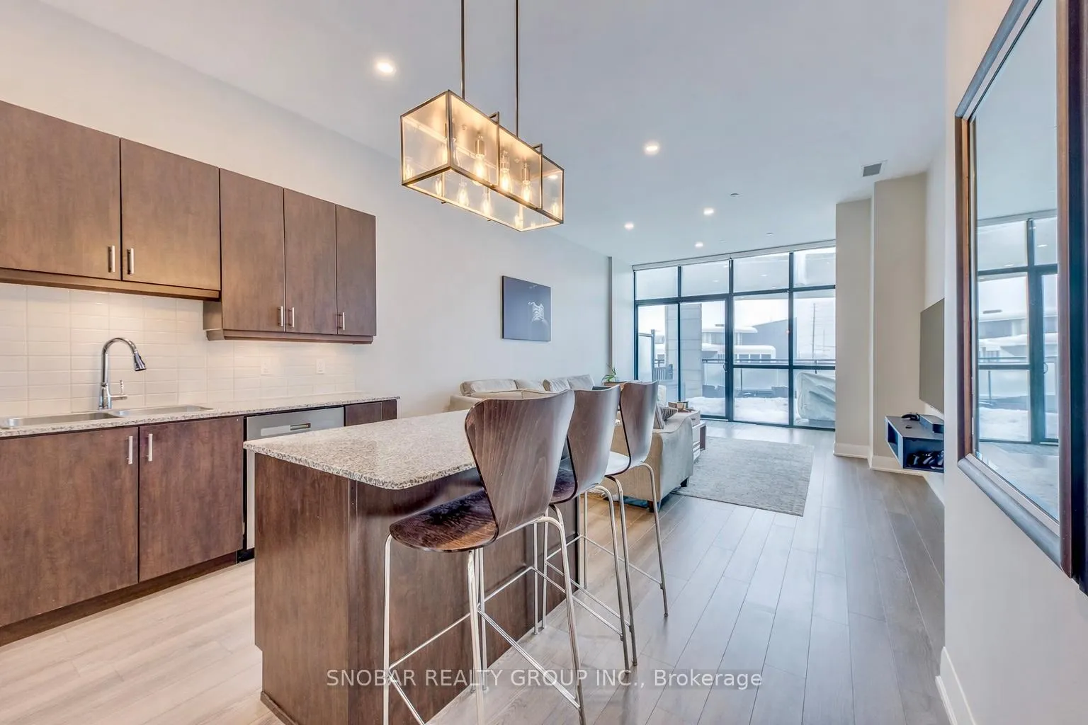 Photo 5 of Unit 201, 2900 Highway 7, Vaughan, Concord — HOMEH