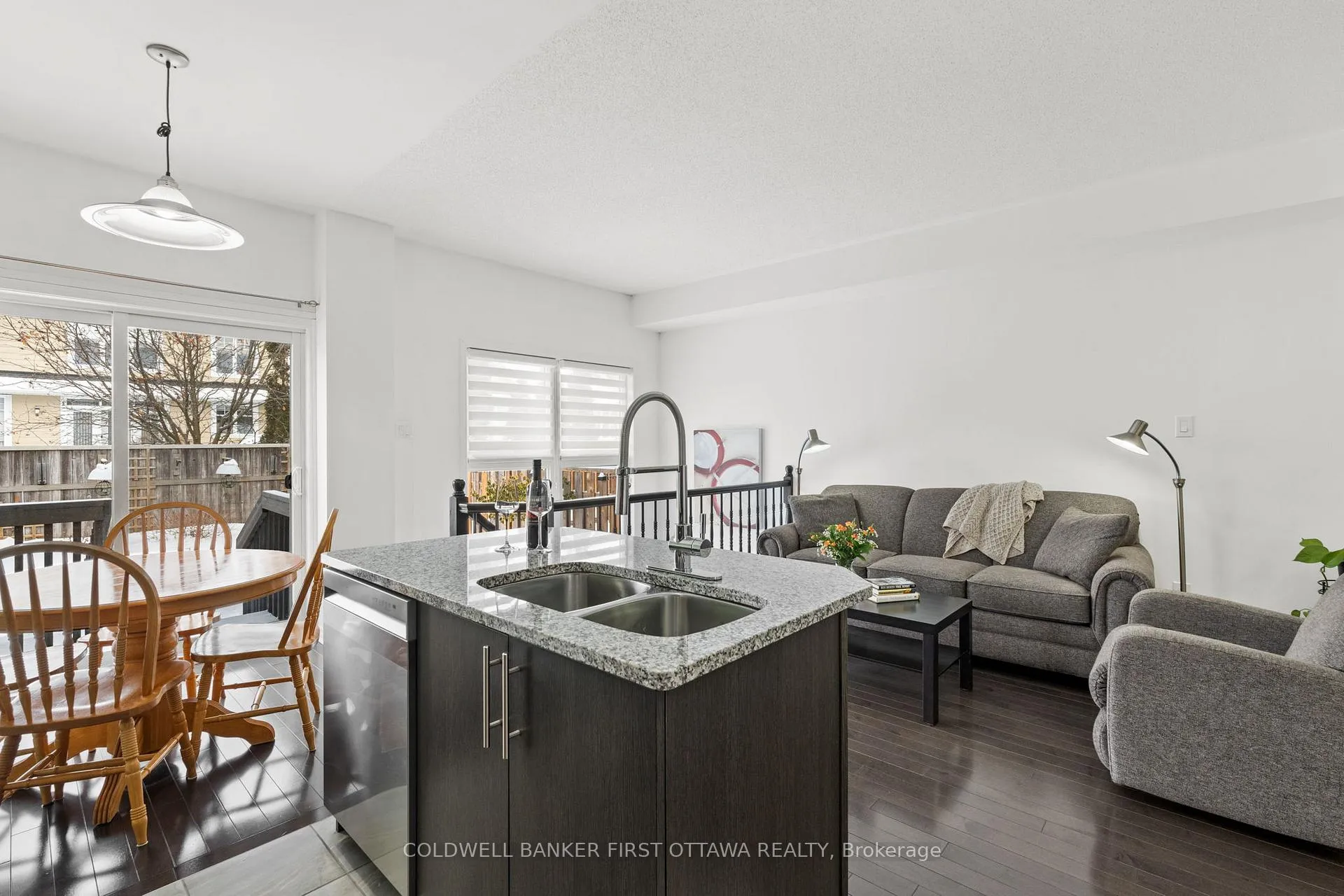 Photo 10 of 32 Dundalk Private, Ottawa, Barrhaven - Stonebridge — HOMEH