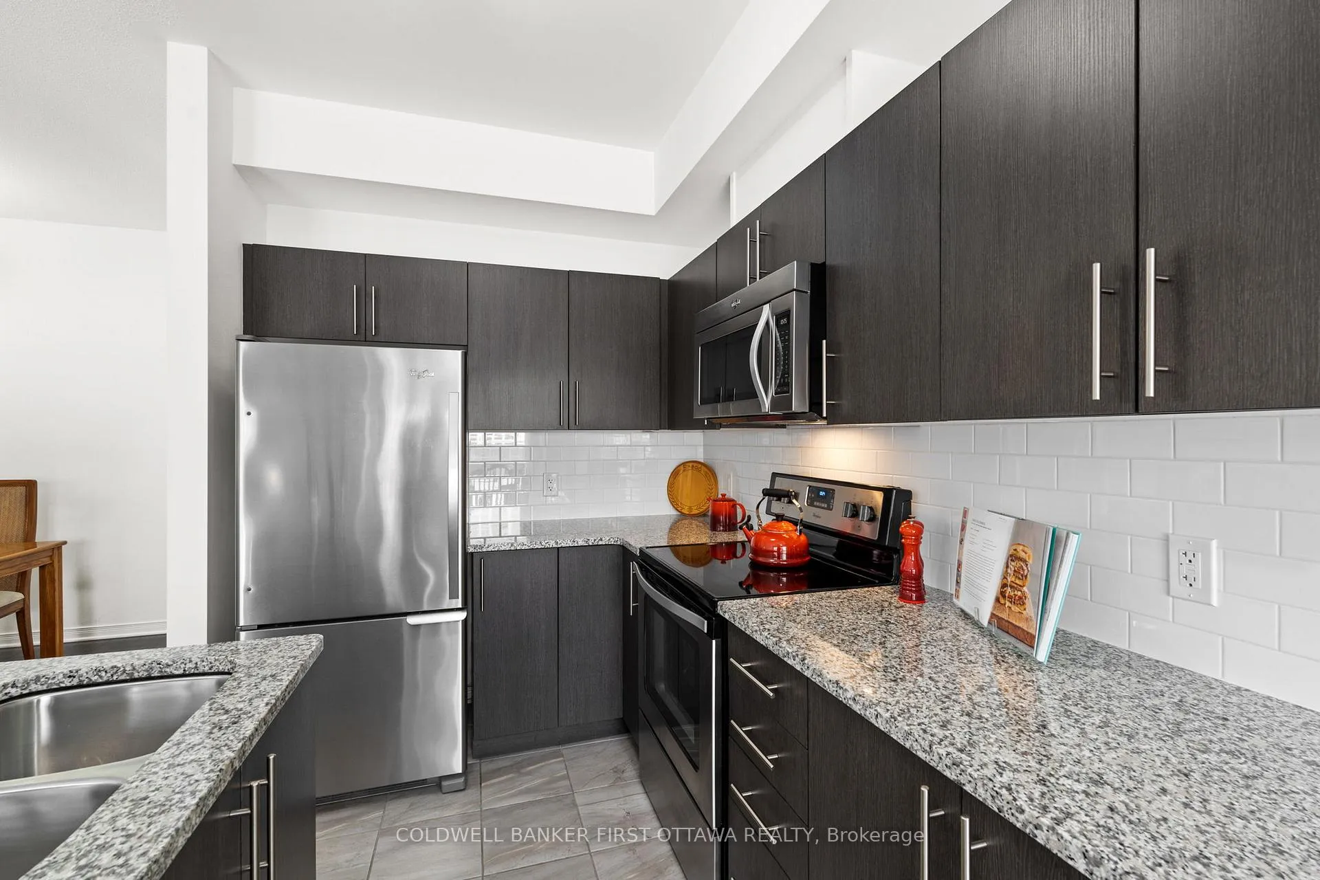 Photo 13 of 32 Dundalk Private, Ottawa, Barrhaven - Stonebridge — HOMEH