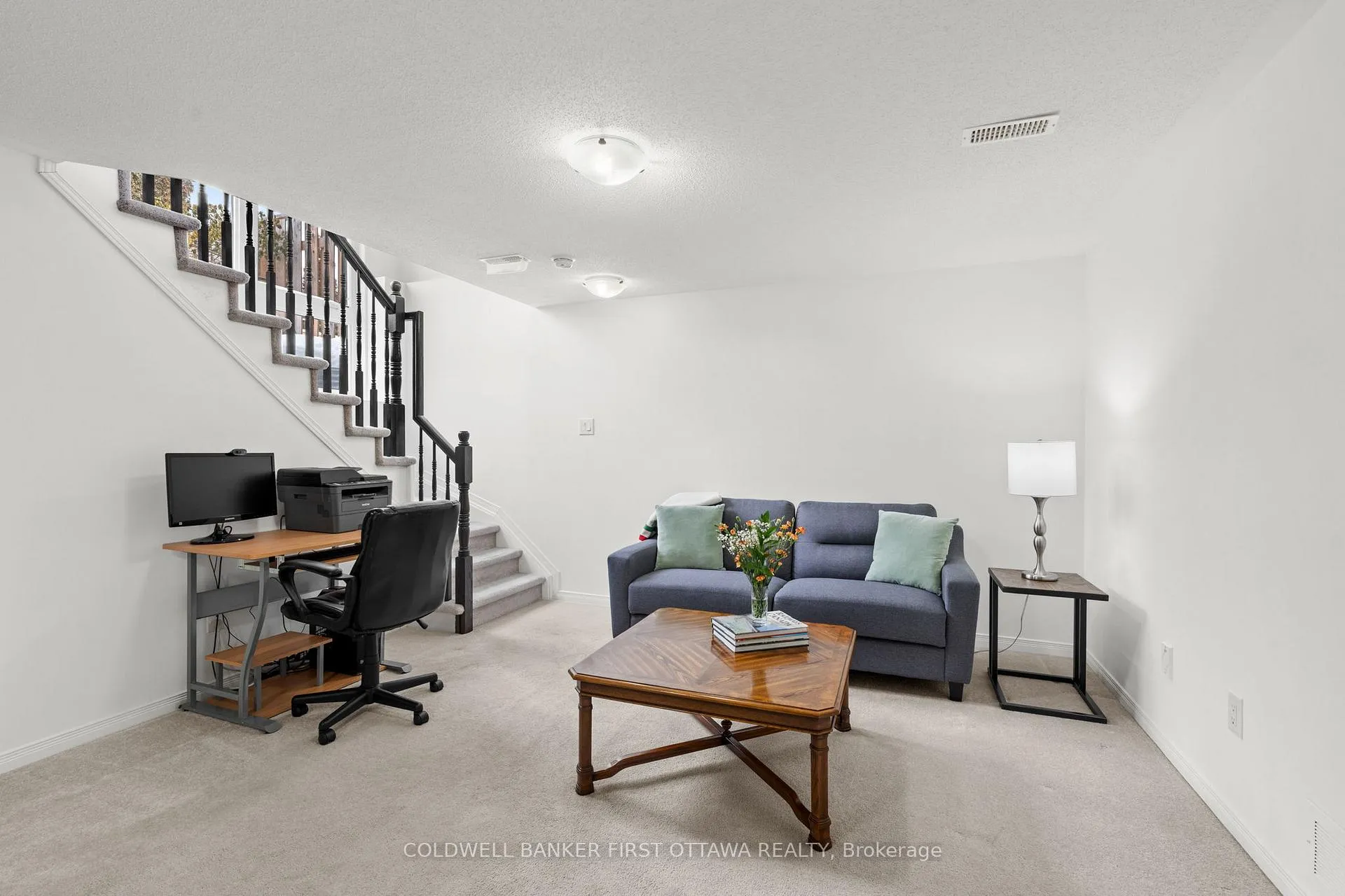 Photo 28 of 32 Dundalk Private, Ottawa, Barrhaven - Stonebridge — HOMEH