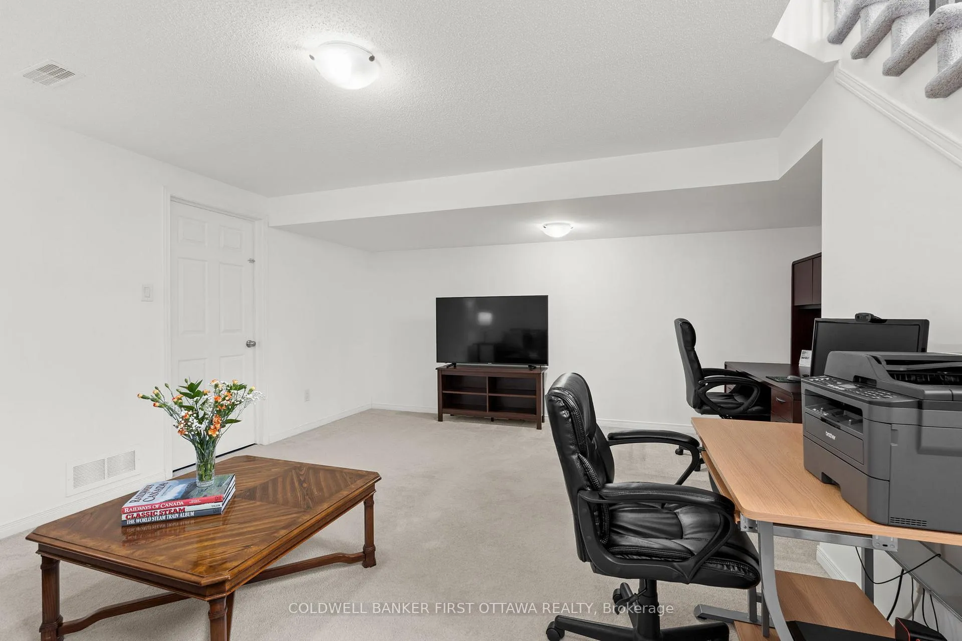 Photo 29 of 32 Dundalk Private, Ottawa, Barrhaven - Stonebridge — HOMEH