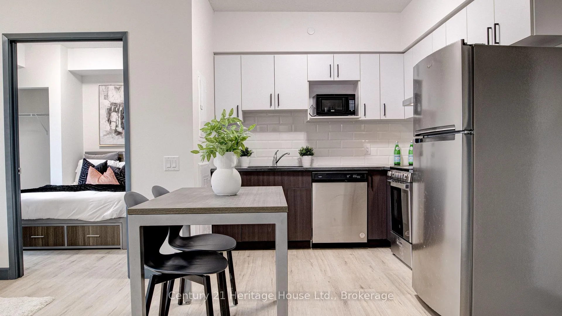 Photo 18 of Unit 618, 298 Hemlock Street, Waterloo — HOMEH