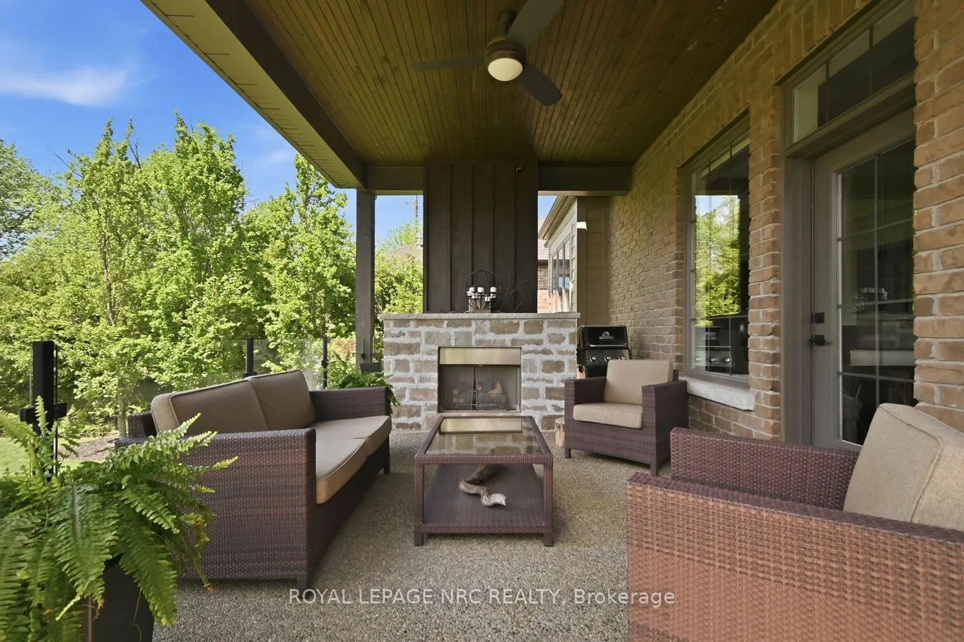Photo 38 of 61 Philmori Boulevard, Pelham, Fonthill — HOMEH