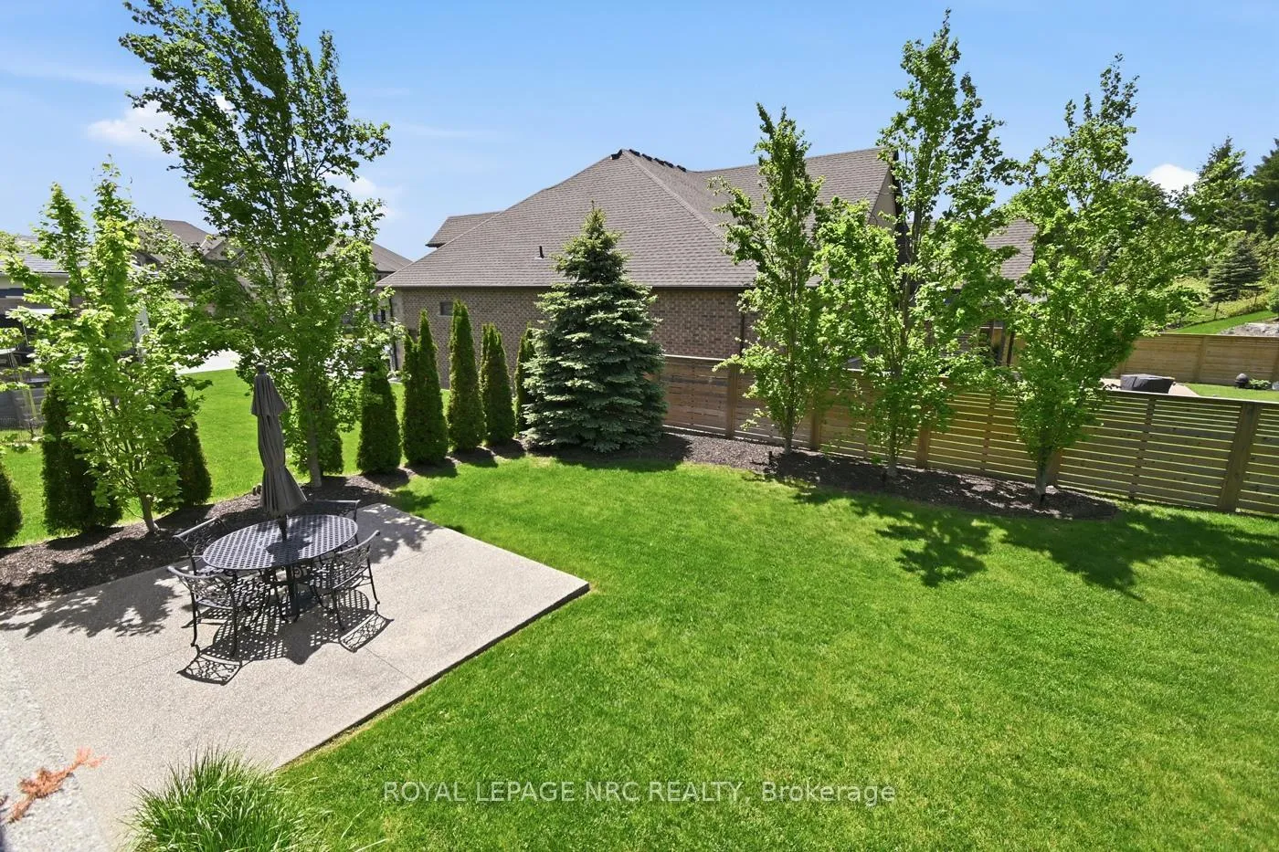Photo 43 of 61 Philmori Boulevard, Pelham, Fonthill — HOMEH