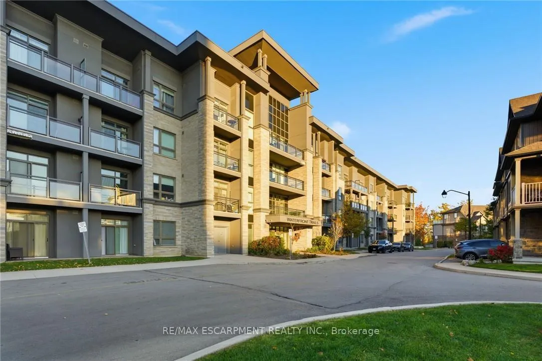Photo 1 of Unit 228, 35 Southshore Crescent, Hamilton, Lakeshore — HOMEH