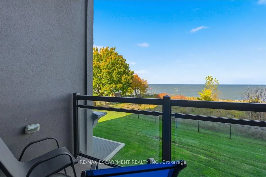 Photo 18 of Unit 228, 35 Southshore Crescent, Hamilton, Lakeshore — HOMEH