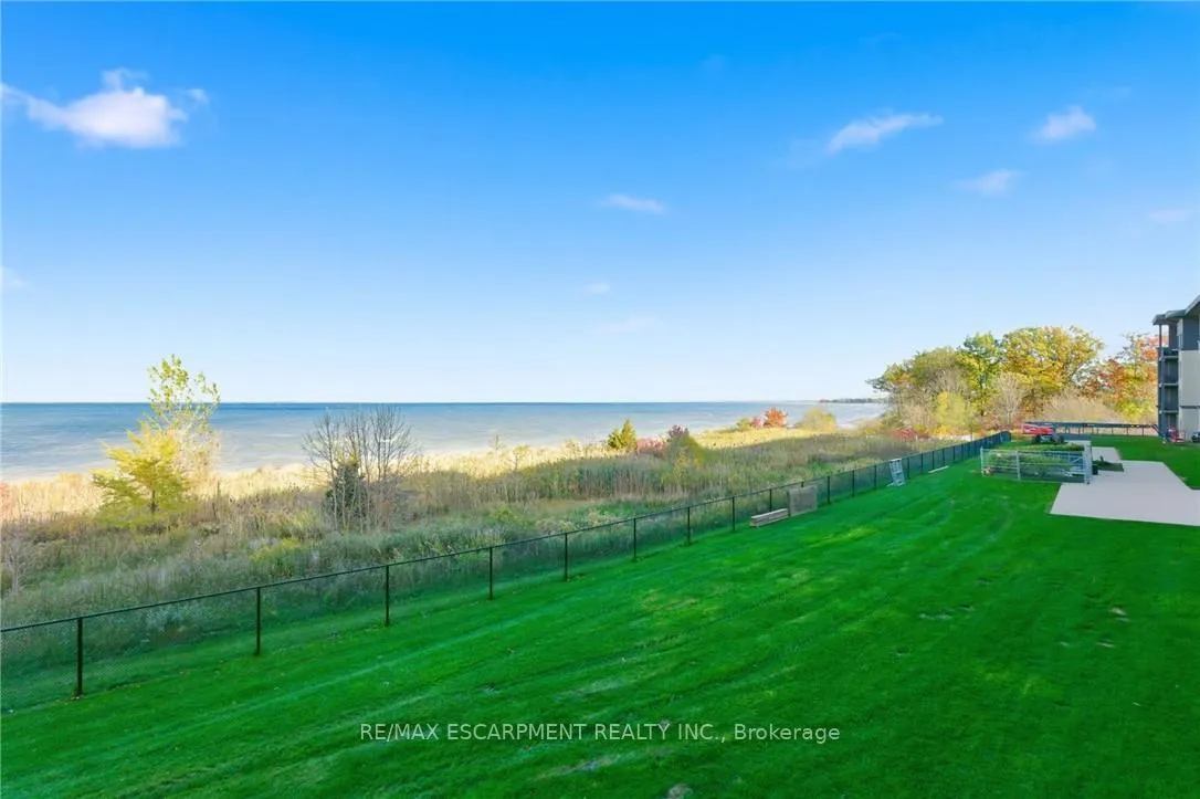 Photo 21 of Unit 228, 35 Southshore Crescent, Hamilton, Lakeshore — HOMEH