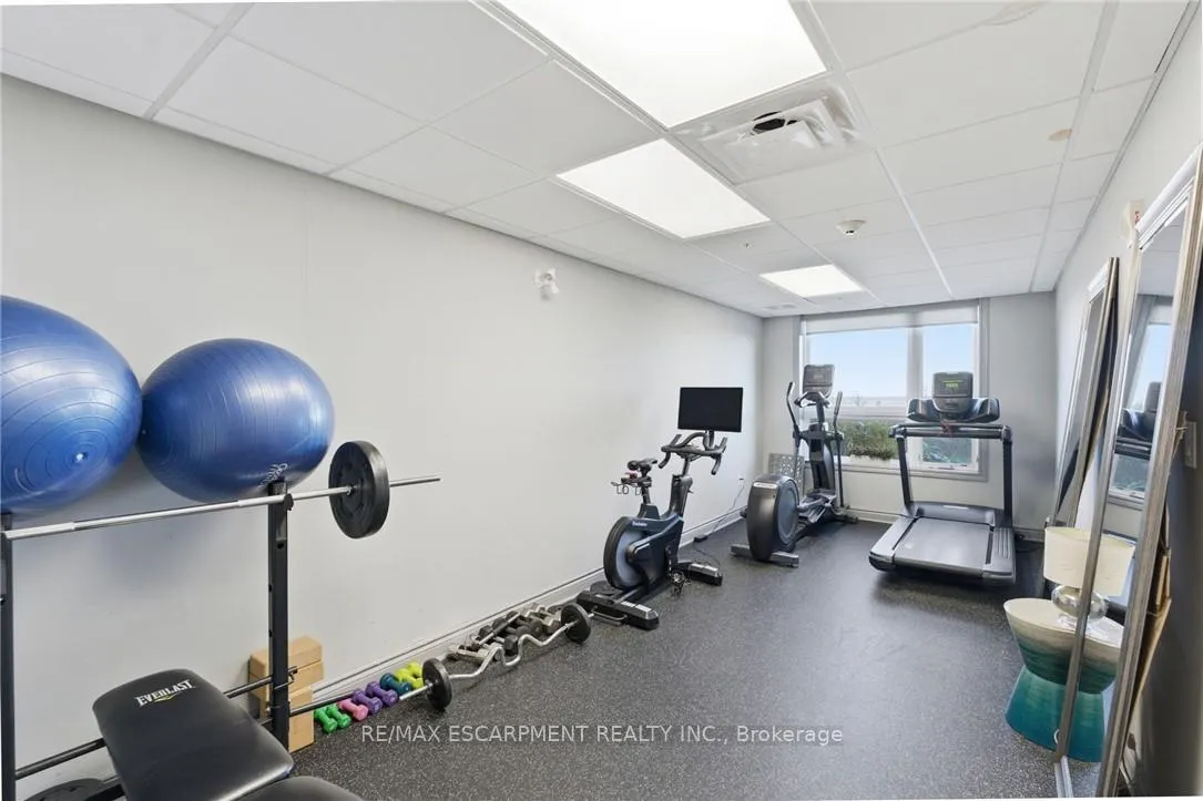 Photo 22 of Unit 228, 35 Southshore Crescent, Hamilton, Lakeshore — HOMEH