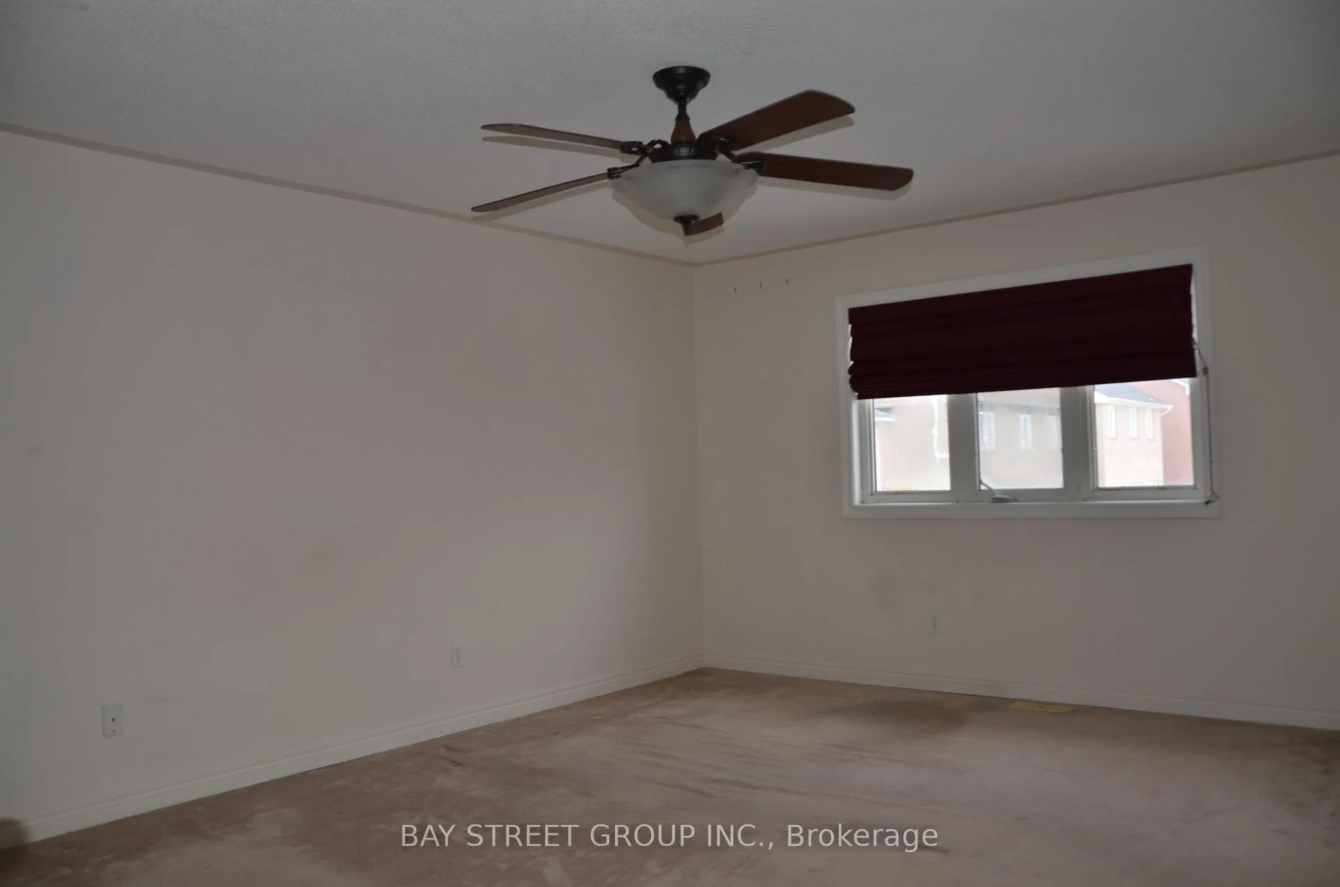 Photo 14 of 27 Wilcliff Court, Markham, Greensborough — HOMEH