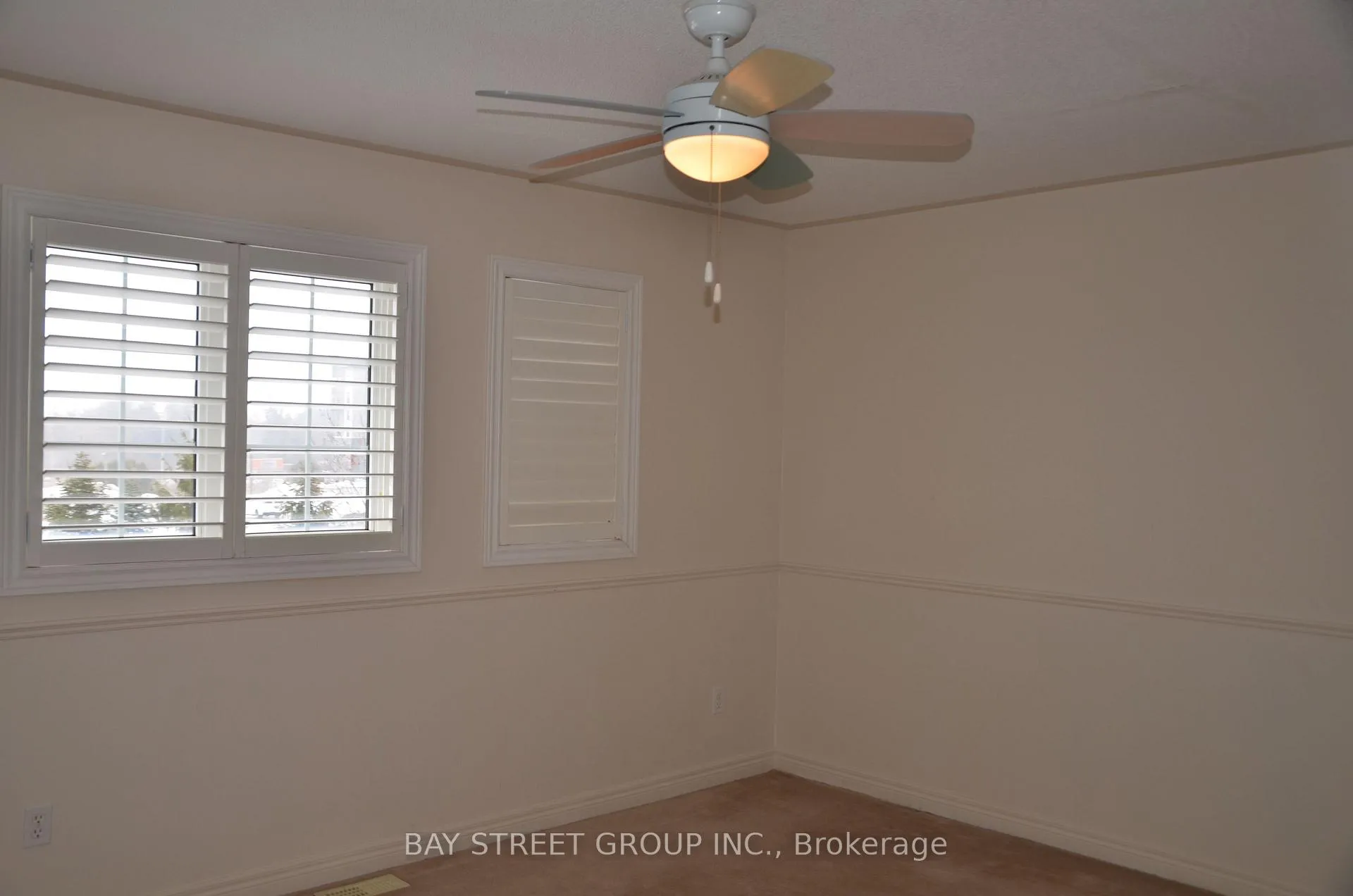 Photo 22 of 27 Wilcliff Court, Markham, Greensborough — HOMEH
