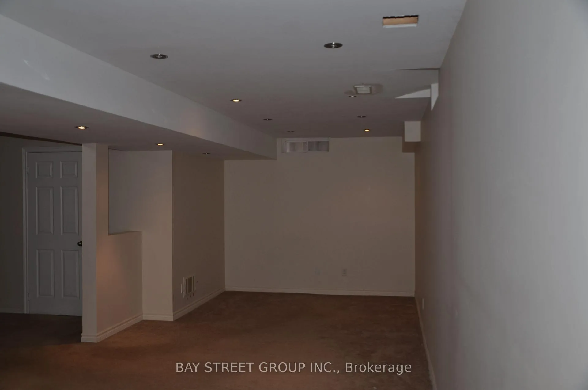 Photo 27 of 27 Wilcliff Court, Markham, Greensborough — HOMEH