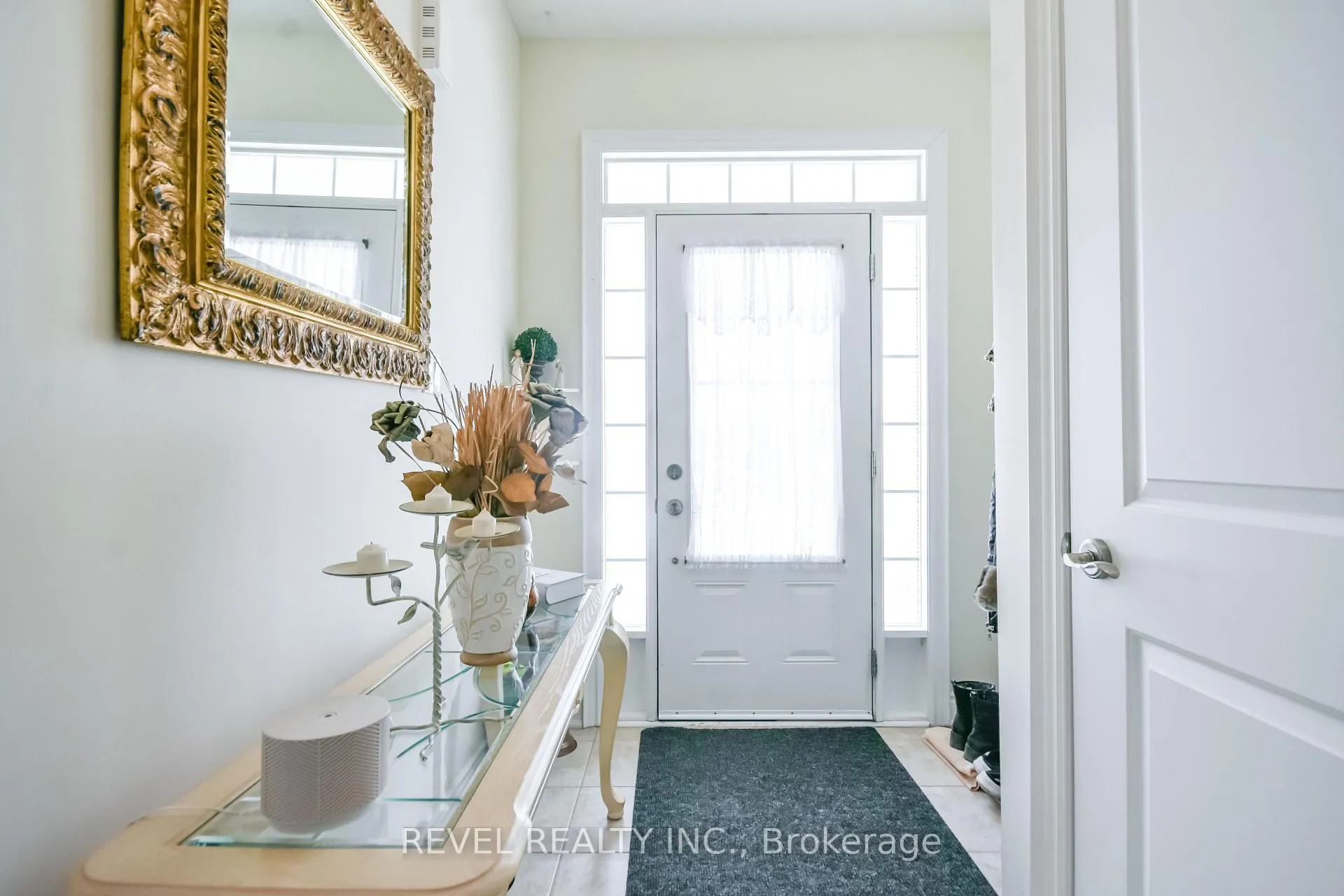 Photo 3 of 290 Stonebridge Boulevard, Wasaga Beach — HOMEH