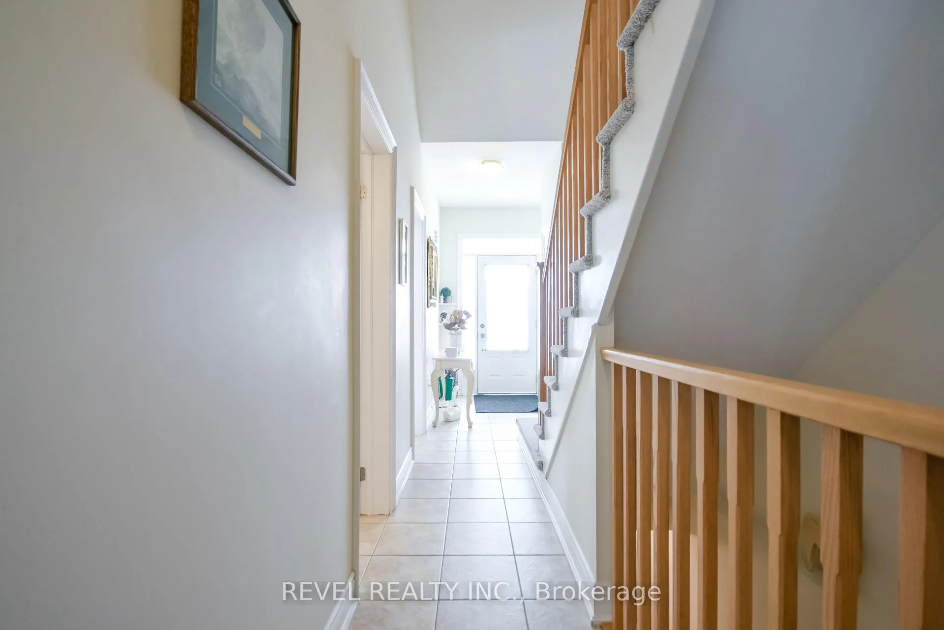 Photo 5 of 290 Stonebridge Boulevard, Wasaga Beach — HOMEH