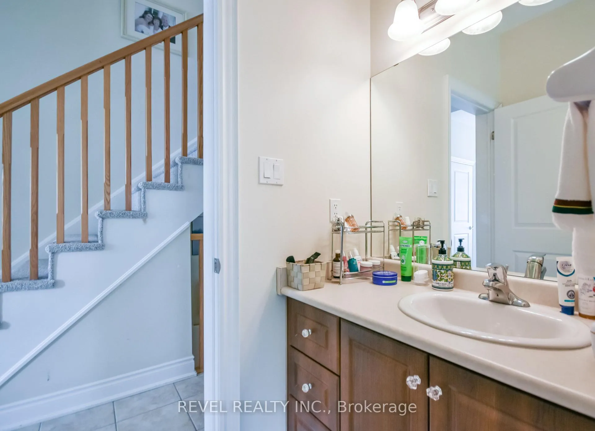Photo 6 of 290 Stonebridge Boulevard, Wasaga Beach — HOMEH