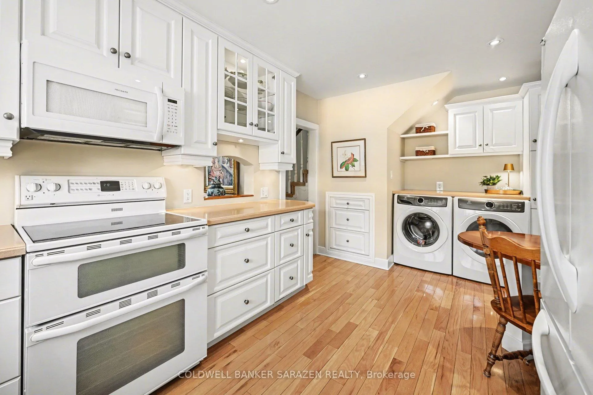 Photo 12 of 29 Daniel Street S, Arnprior — HOMEH
