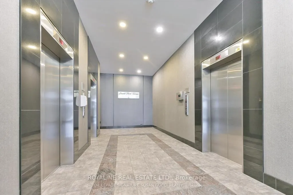 Photo 3 of Unit 319, 1 Leaside Park Drive N, Toronto, Thorncliffe Park — HOMEH