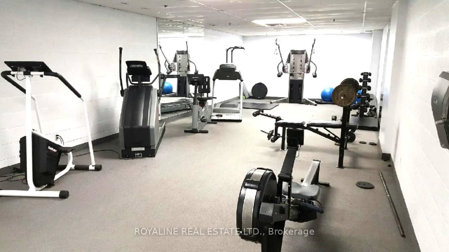 Photo 8 of Unit 319, 1 Leaside Park Drive N, Toronto, Thorncliffe Park — HOMEH