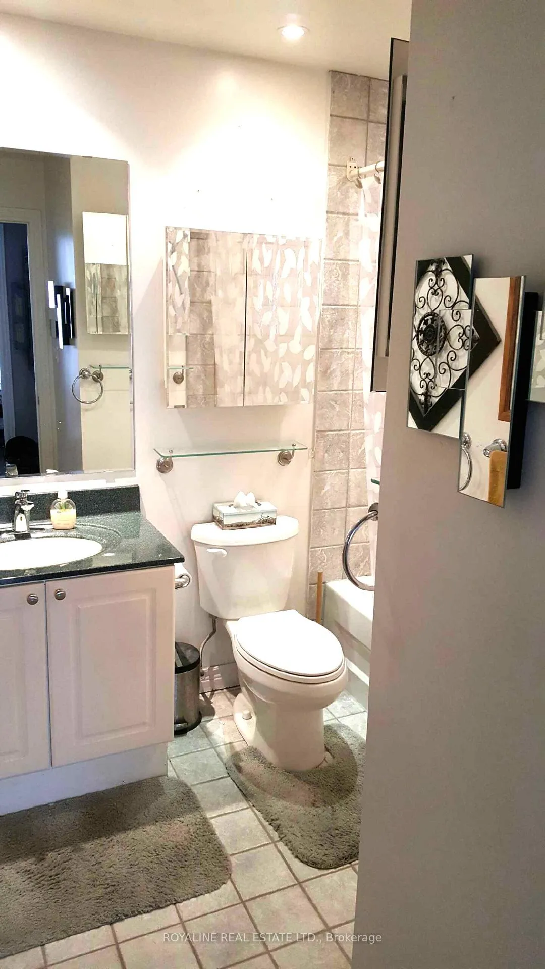 Photo 9 of Unit 319, 1 Leaside Park Drive N, Toronto, Thorncliffe Park — HOMEH