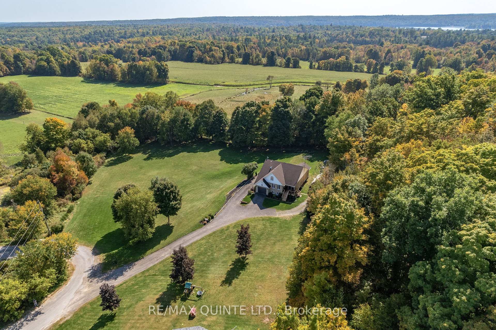 Front of 158 Livingwood Crescent