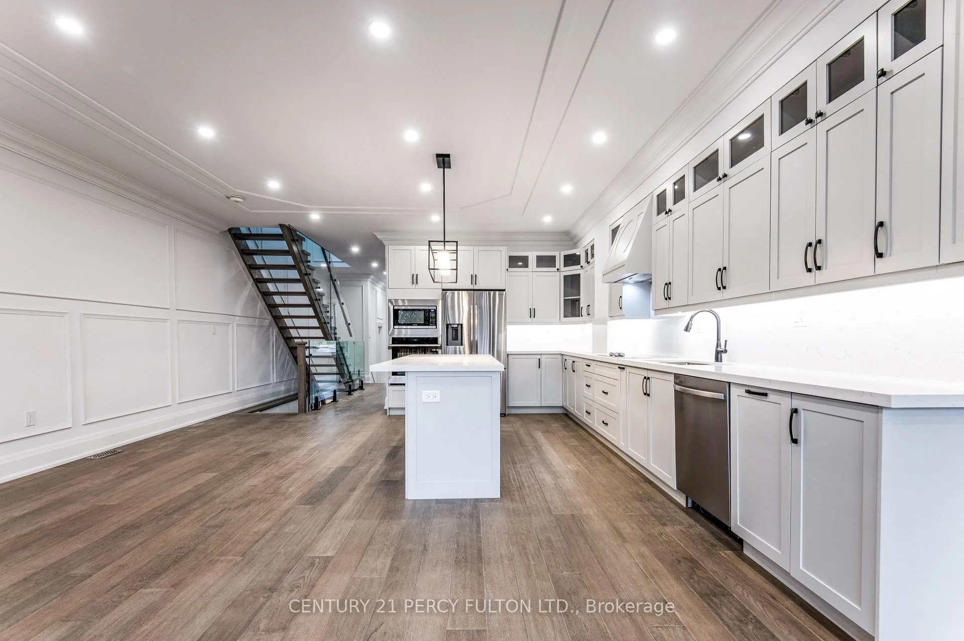 Photo 15 of 195 Danforth Road, Scarborough, Oakridge — HOMEH
